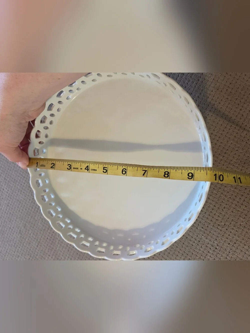 Crate & Barrel White Footed Pedestal Cake / Treat Stand With Glass Cover
